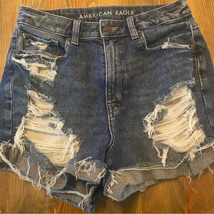 American Eagle Distressed Mom Short